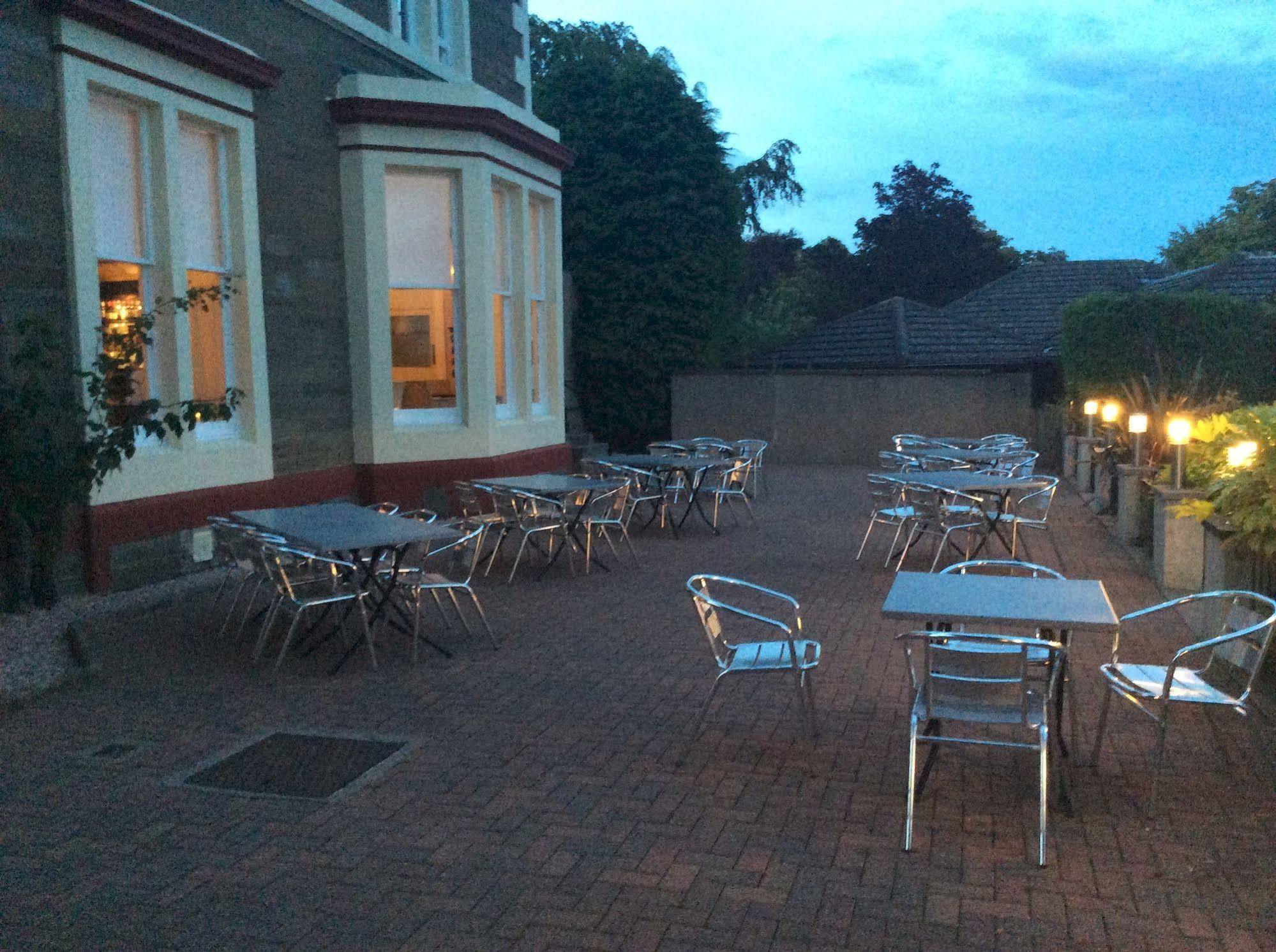 Taychreggan Hotel Dundee Bagian luar foto